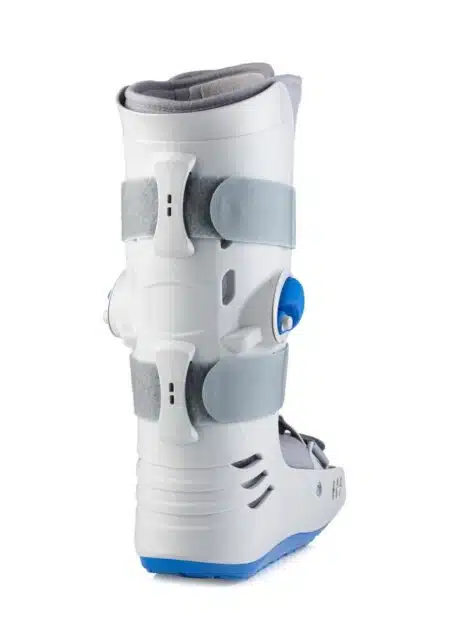 Air Master Plus Tall Walker Moon Boot